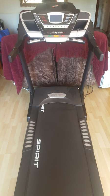 Spirit F7500 treadmill